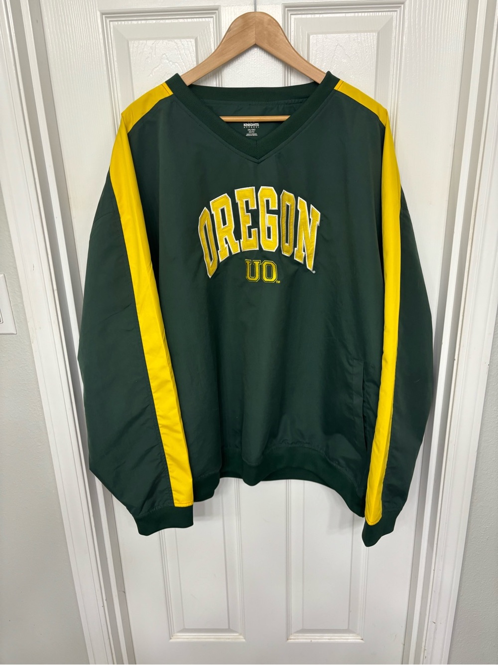 Oregon Ducks Pullover Windbreaker Jacket V Neck Size 2XL Knights Apparel NCAA